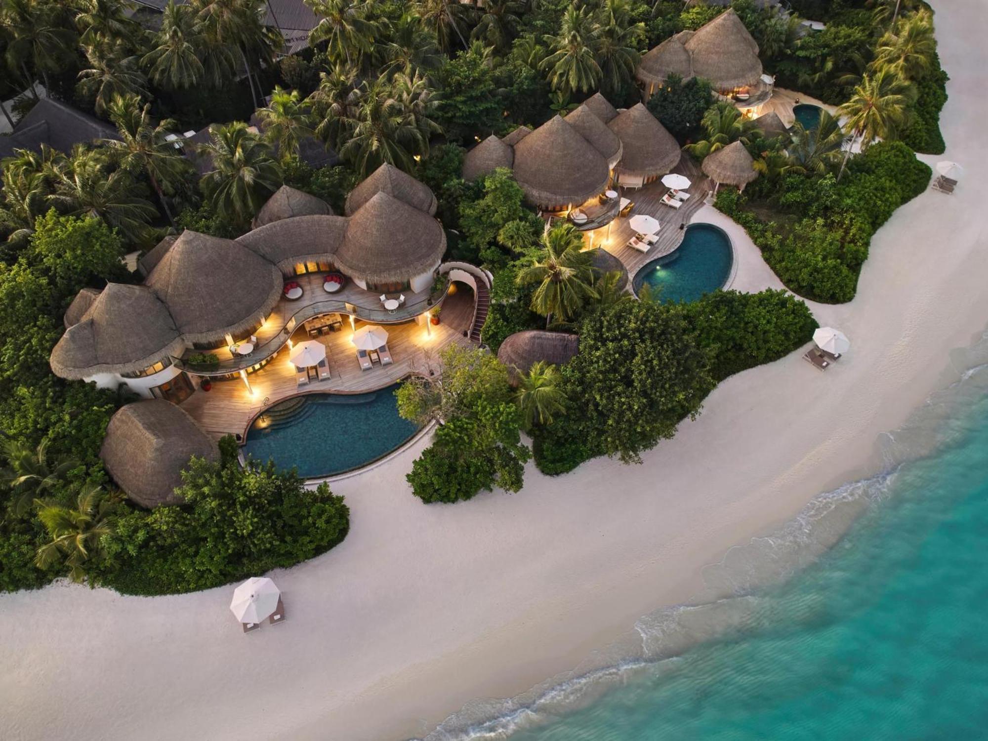The Nautilus Maldives Hotel Kamadhoo Exterior photo
